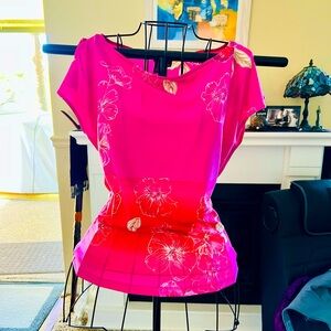 Beautiful feminine top!